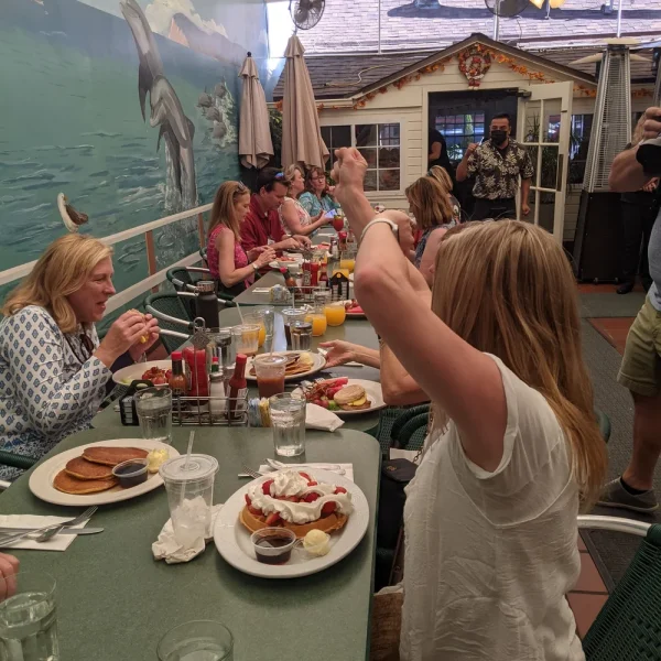 PXL_20211111_193615237-min